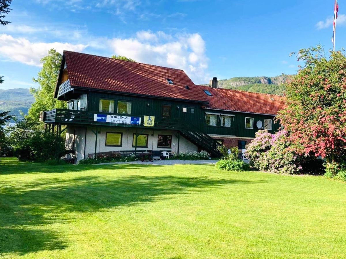 Hotel Nokling & Camping Hjelmeland Luaran gambar