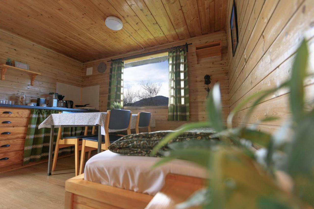 Hotel Nokling & Camping Hjelmeland Luaran gambar
